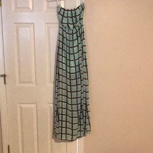 Ya boutique strapless maxi dress size small
